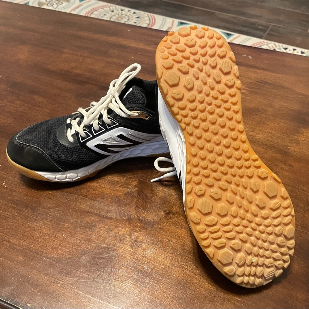 New Balance men’s Turfs